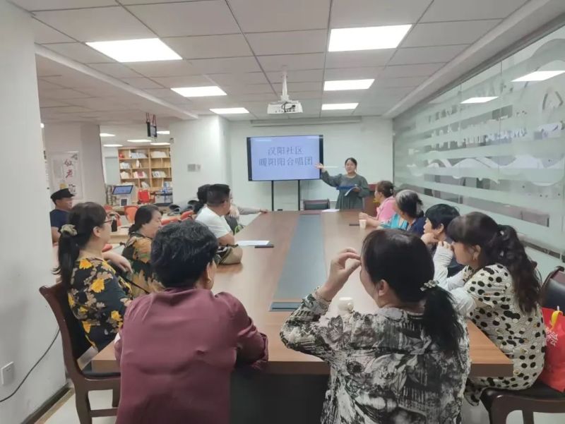 簡篇-歌聲嘹亮啟新程,銀發聚力暖社區——漢陽社區暖陽陽老年合唱團首場活動圓滿落幕! 圖片